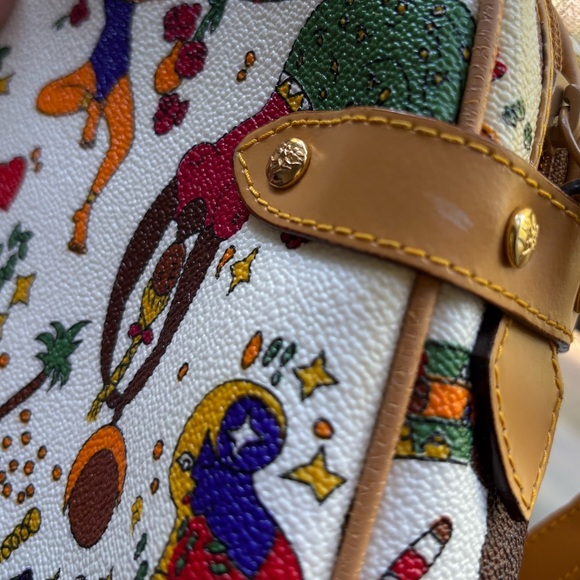 Piero Guidi Magic Circus White Crossbody Bag - Picture 5 of 12
